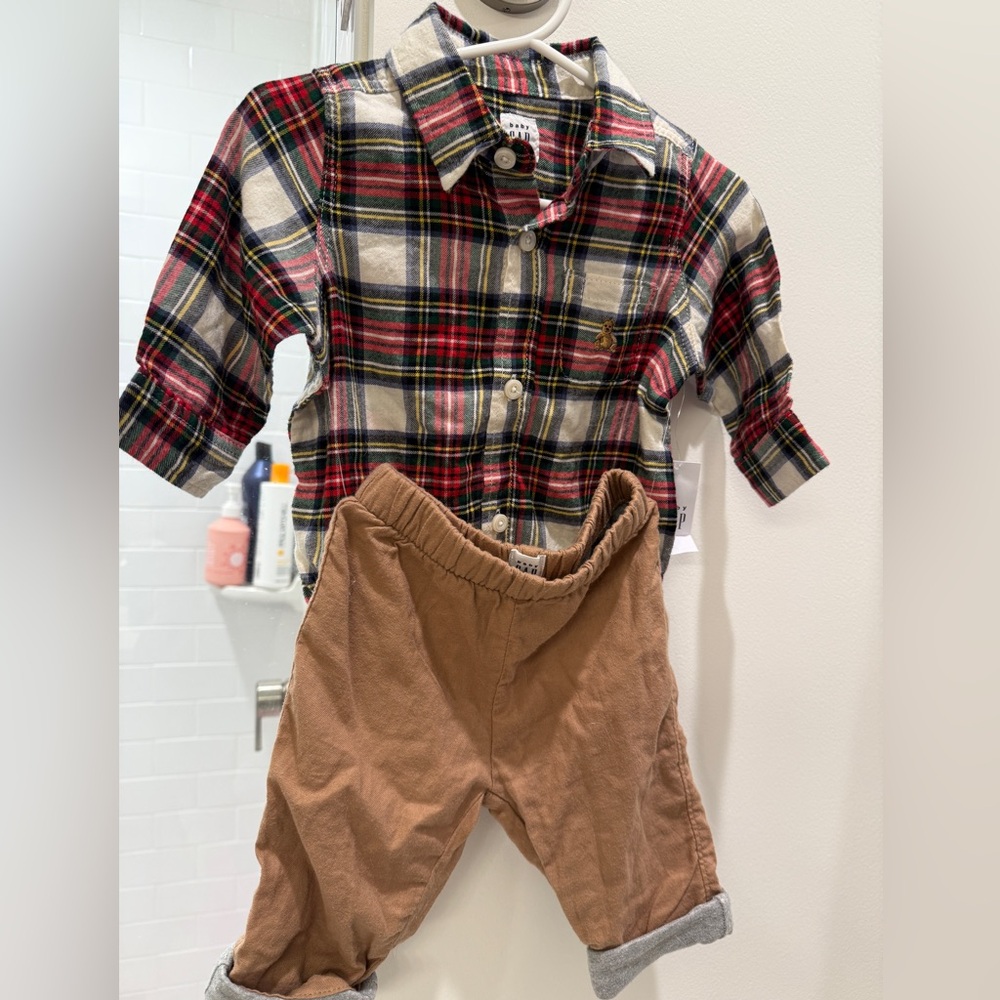 GAP Red, Green & Navy Plaid Shirt with Tan Corduroy Pants